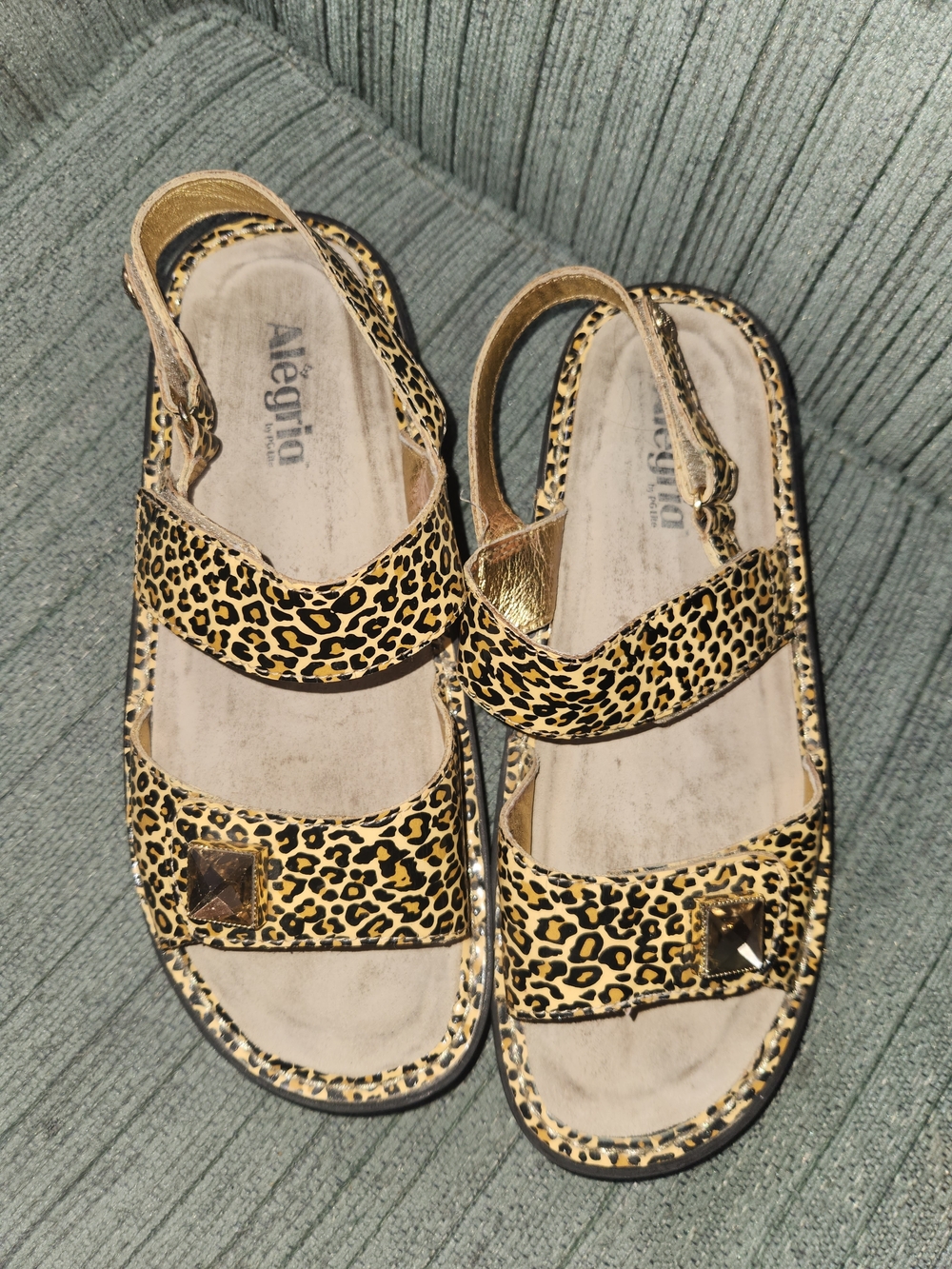 🍉Alegria Women's Leopard Print Sandals with Gold Detail